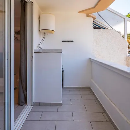 Playa Honda La Playa de las Americas (Tenerife)