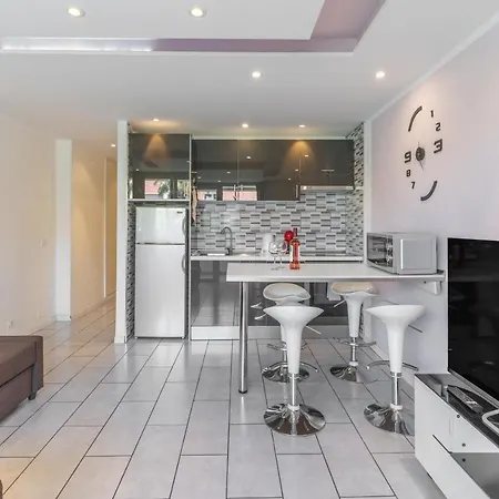 Apartment Playa Honda Bright Stay With Pool *