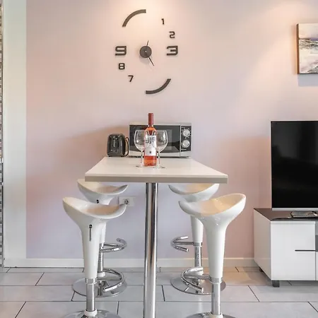 Playa Honda Bright Stay With Pool Playa de las Americas (Tenerife)