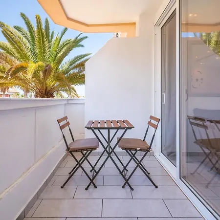 Playa Honda Bright Stay With Pool Apartment