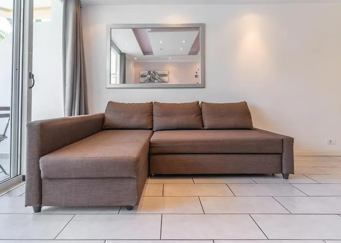 Playa Honda La * פלאייה דה לאס אמריקס